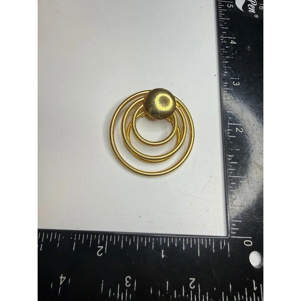 Vintage Gold Tone Multi Hoop Scarf Clip Nested Concentric Rings Accessory